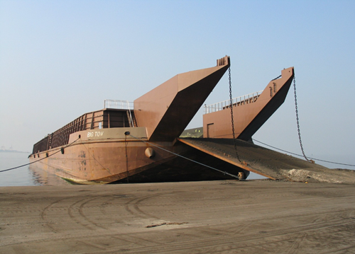 Barge Big Tow